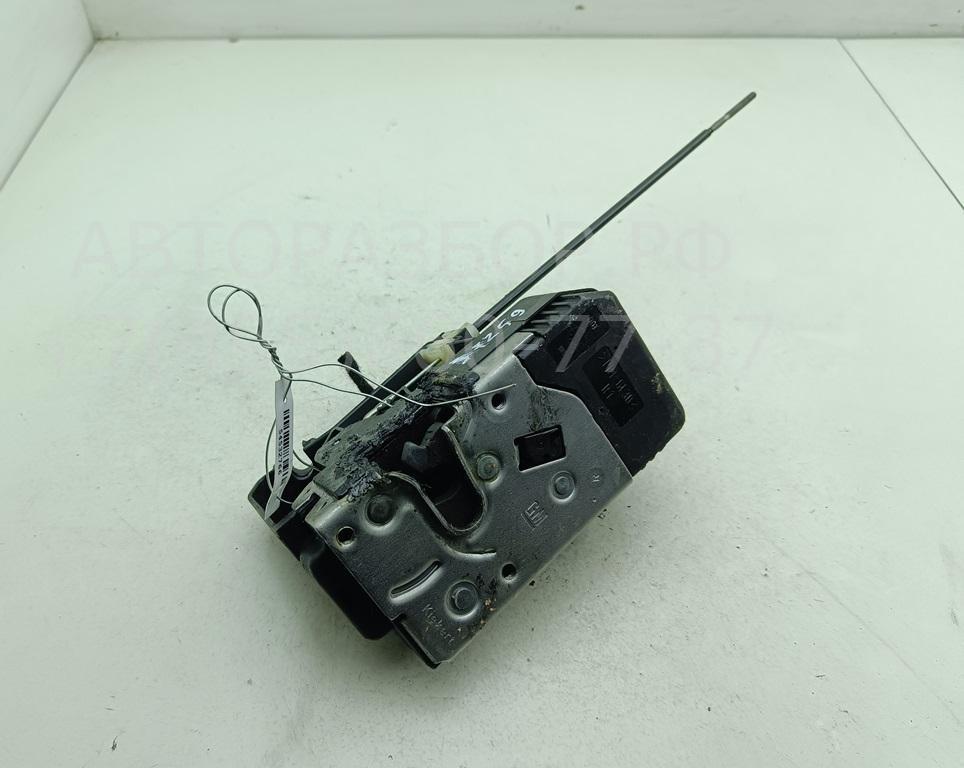 Замок двери передней правой