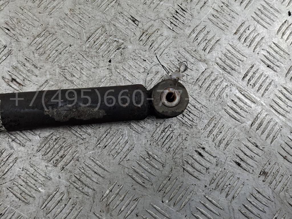 Амортизатор задний правый