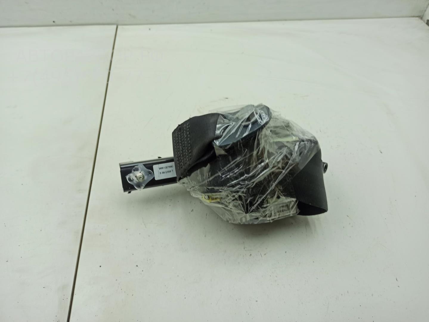 Ремень безопасности с пиропатроном