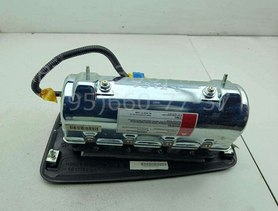 Подушка безопасности пассажирская (в торпедо)