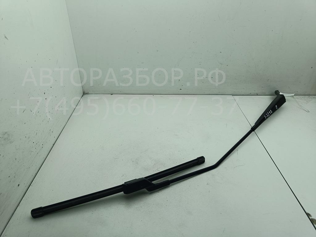 Поводок стеклоочистителя передний правый