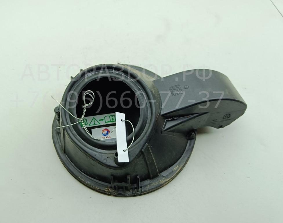 Лючок бензобака