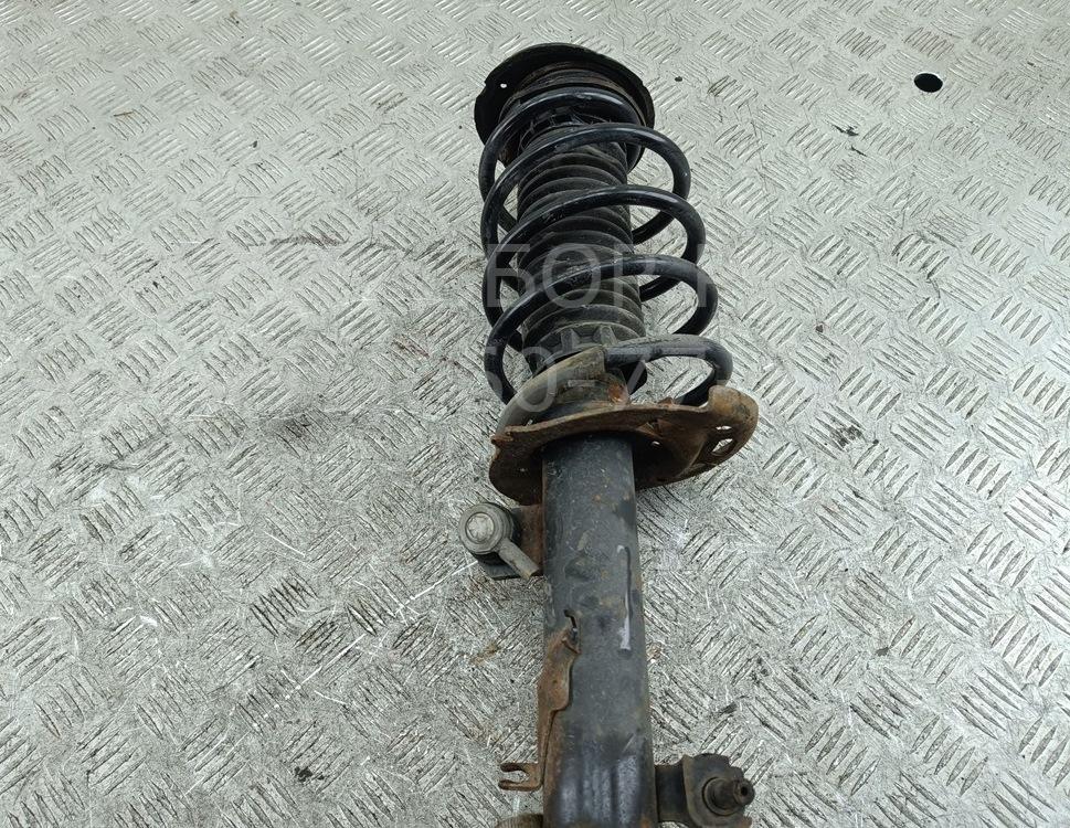 Амортизатор передний правый