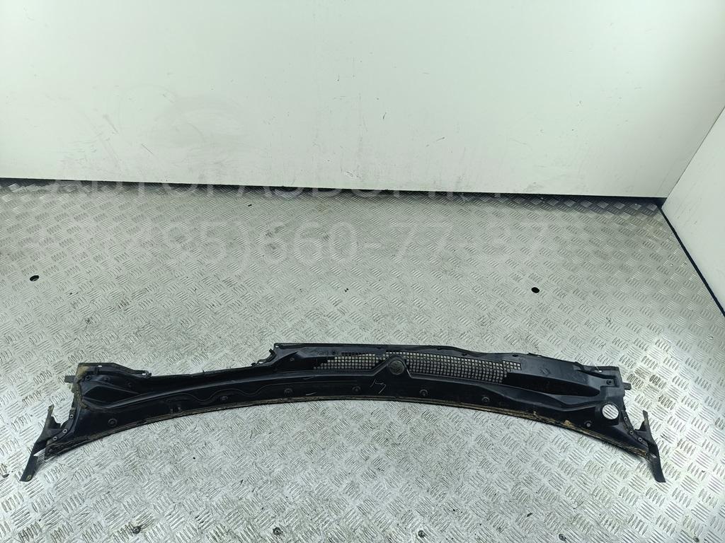 Решетка стеклоочистителей (Жабо)