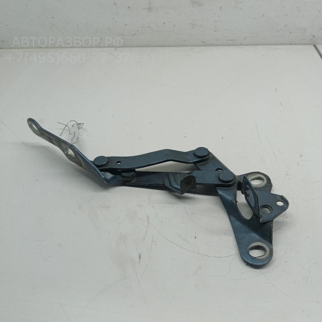 Петля капота левая