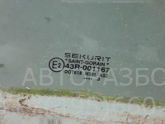 Стекло двери задней правой