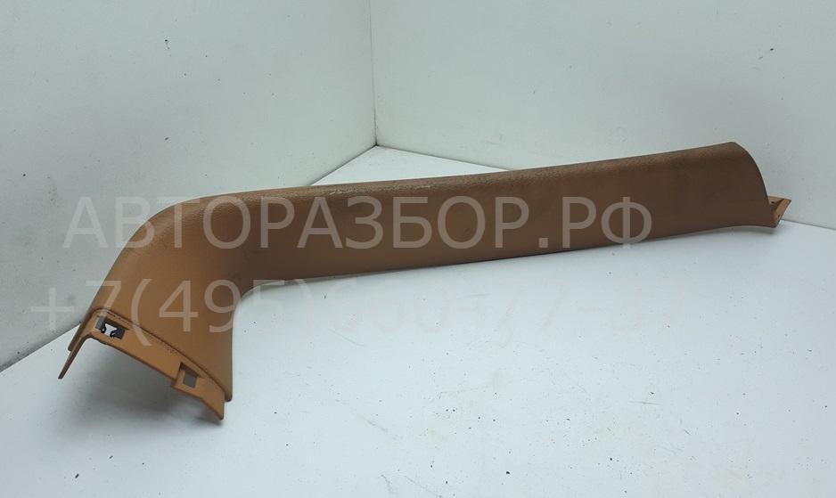 Накладка двери багажника