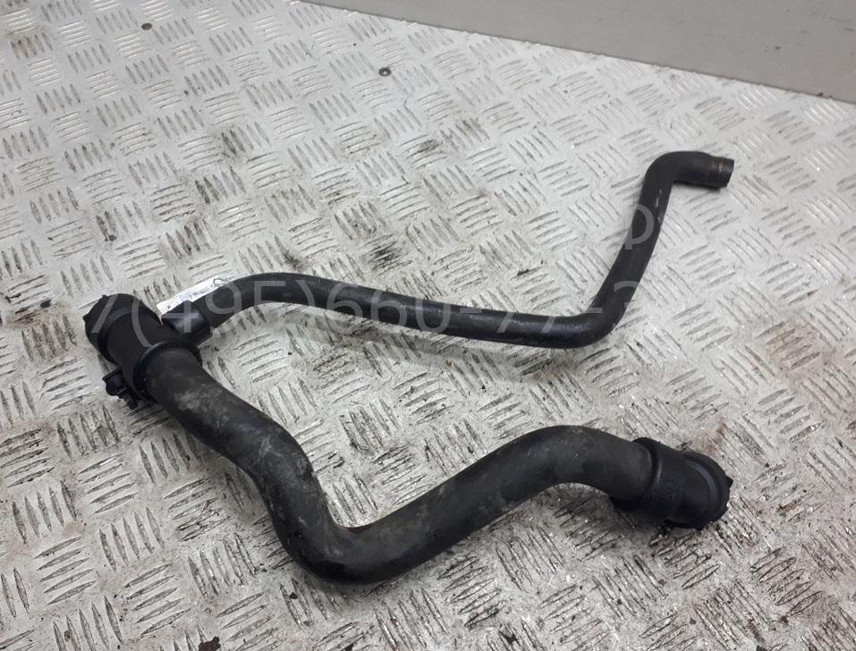 Патрубок радиатора