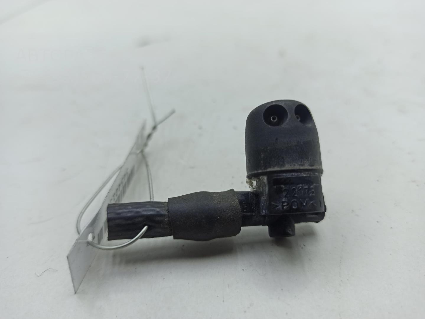 Форсунка омывателя лобового стекла