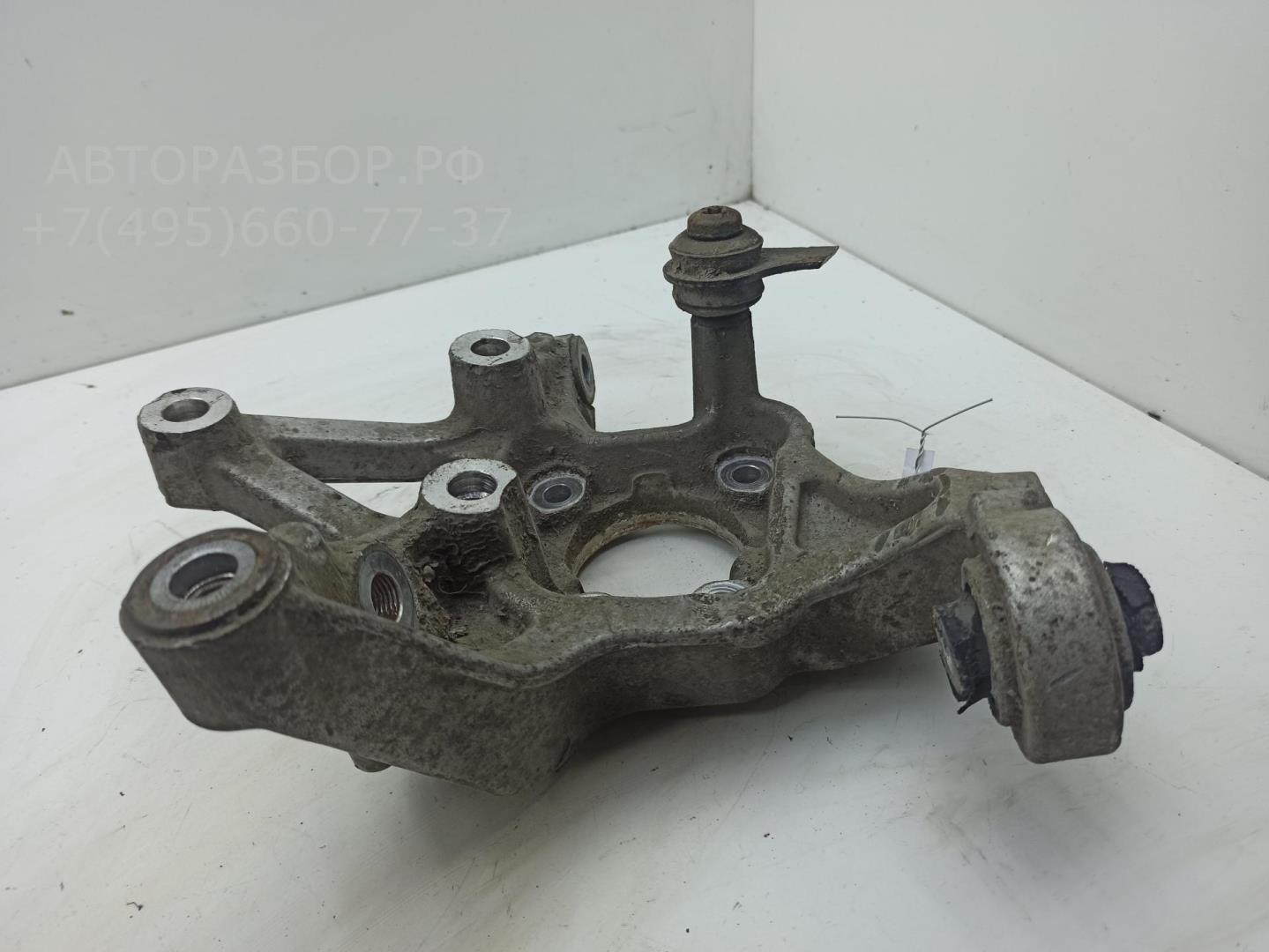 Кулак поворотный задний правый