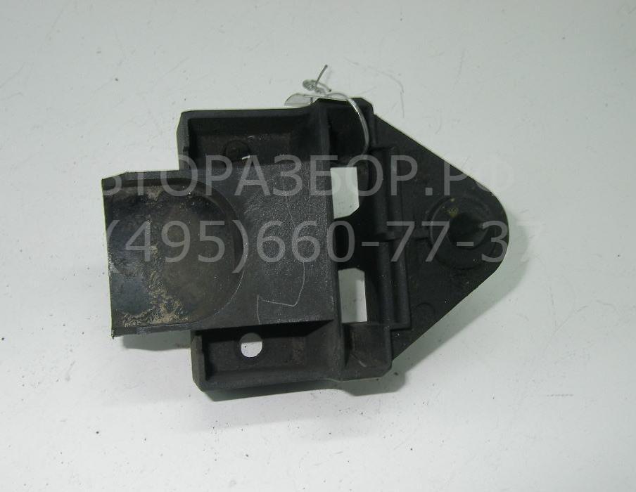 Кронштейн радиатора