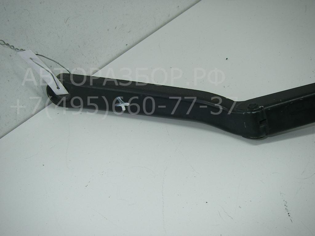 Поводок стеклоочистителя передний правый