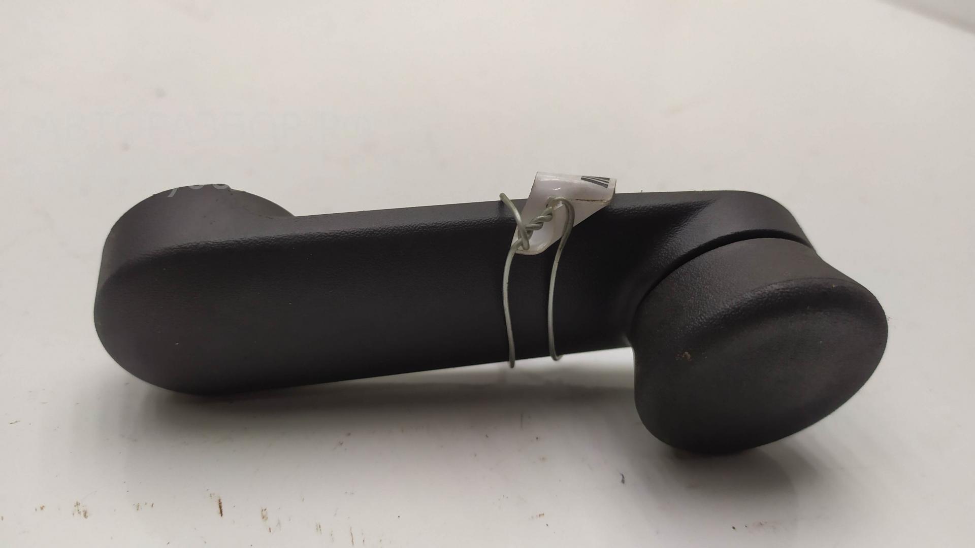 Ручка стеклоподъемника