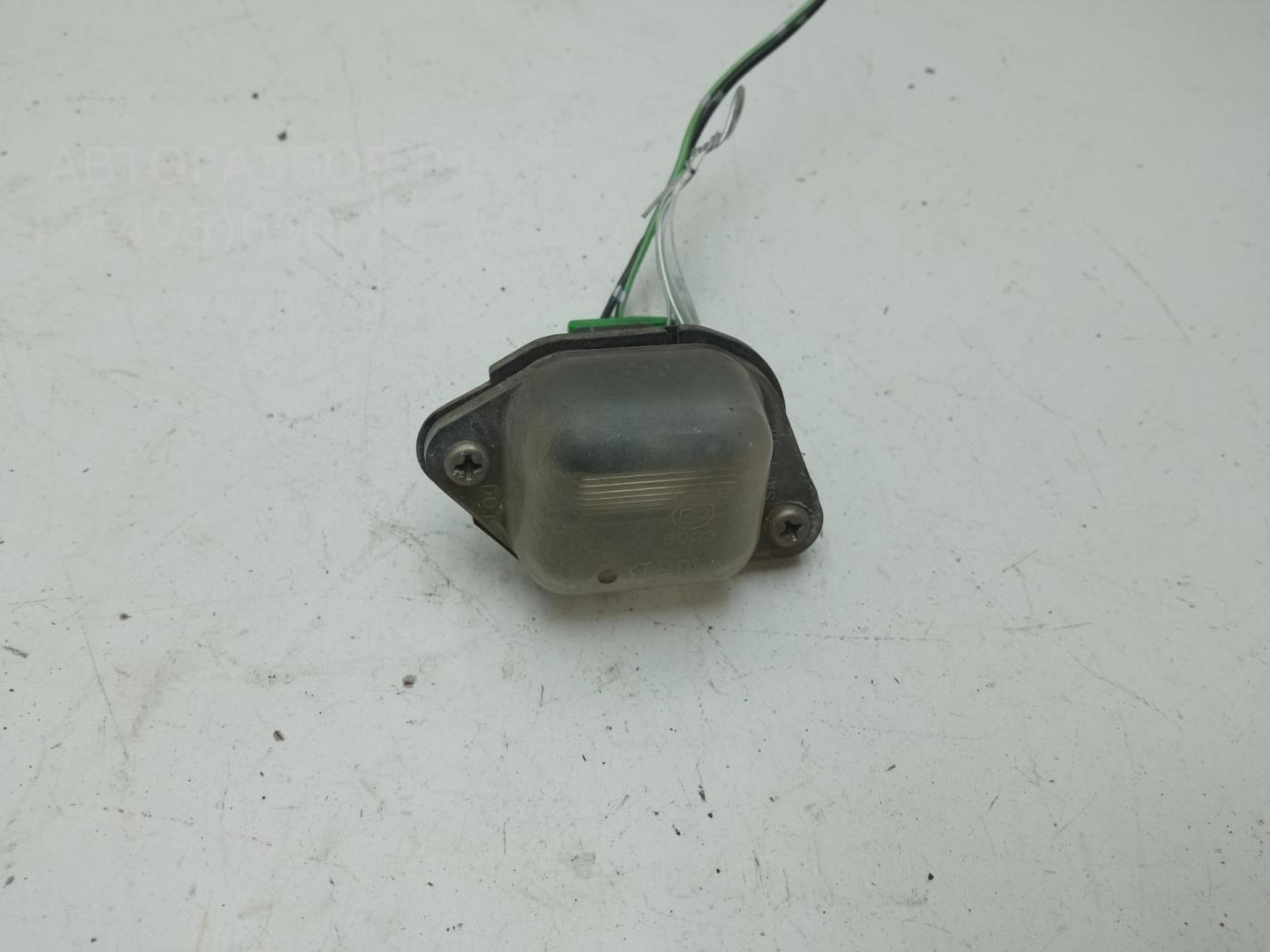 Фонарь подсветки номера