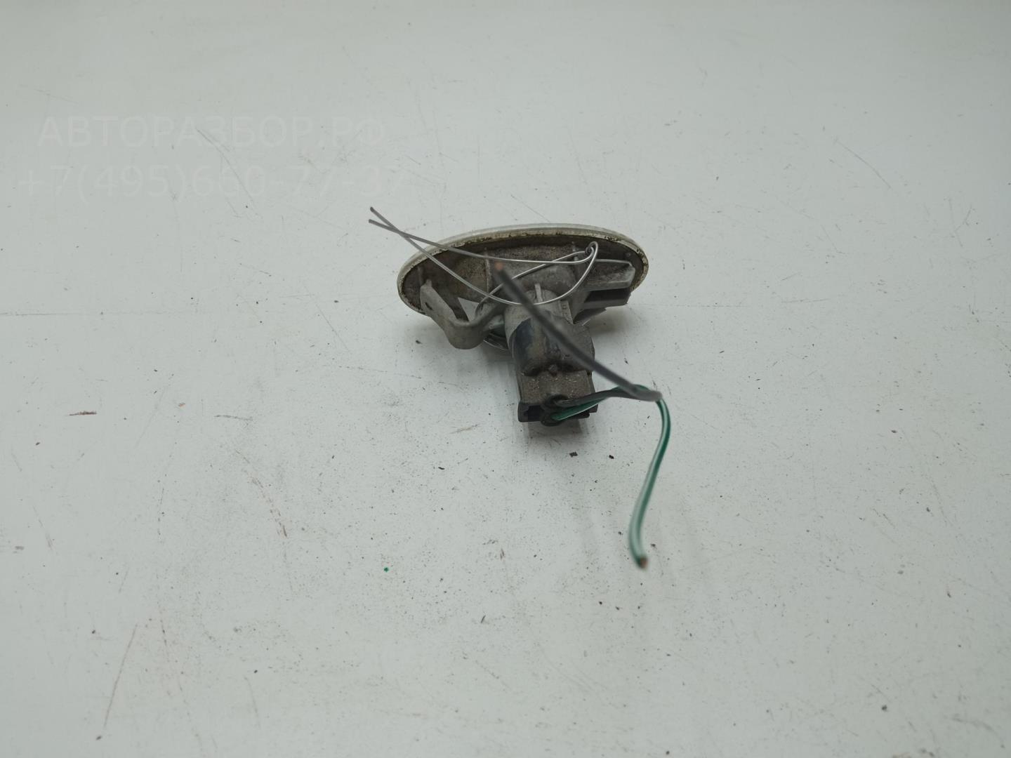 Указатель поворота правый