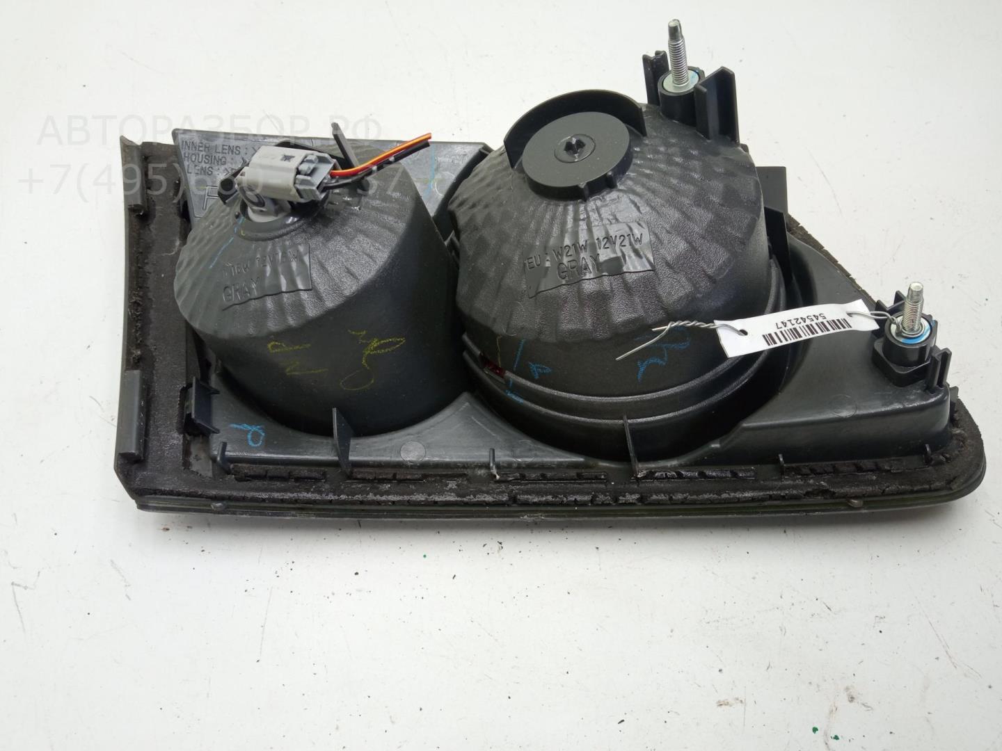 Фонарь задний внутренний правый