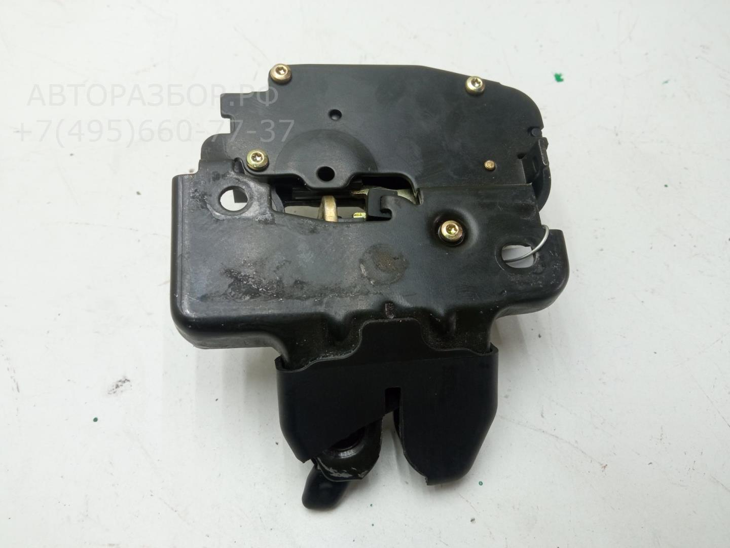 Замок багажника