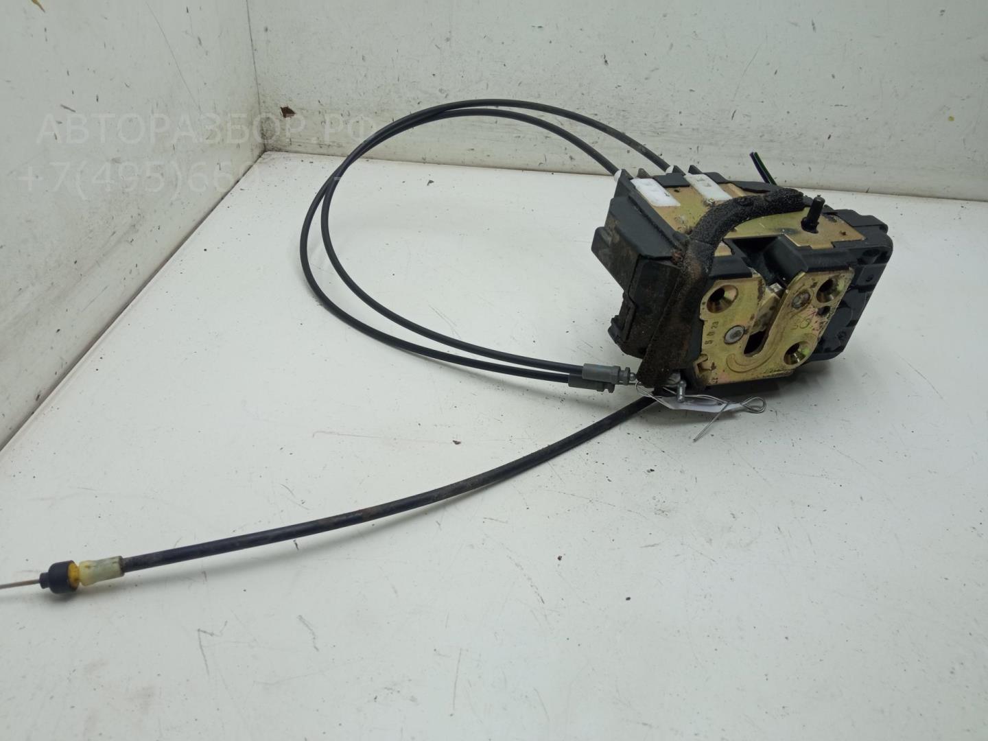 Замок двери задней левой