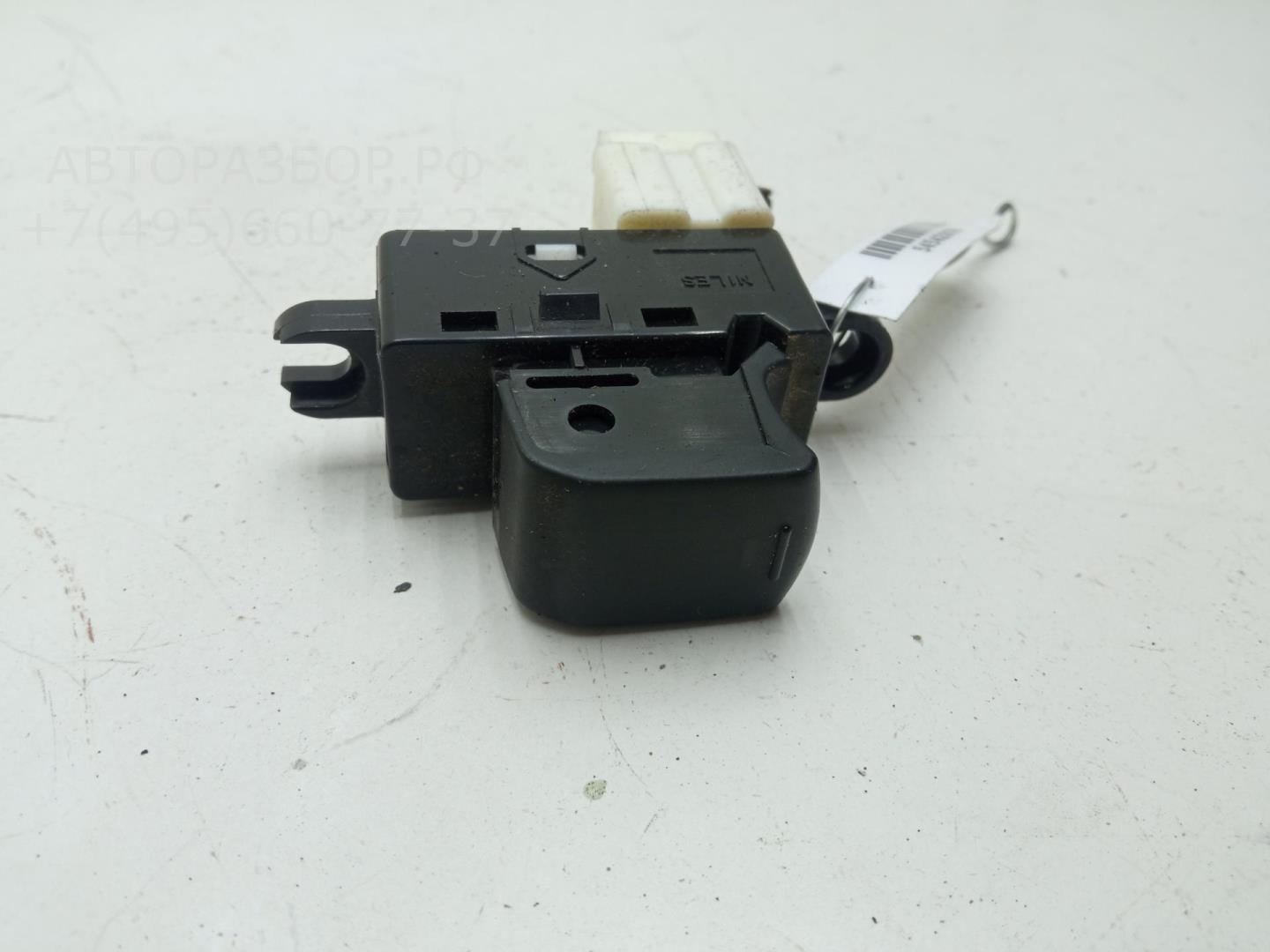 Кнопка стеклоподъемника