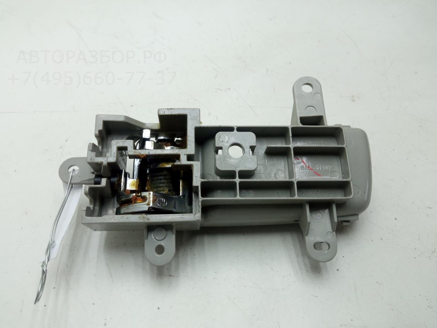 Ручка двери задней внутренняя правая