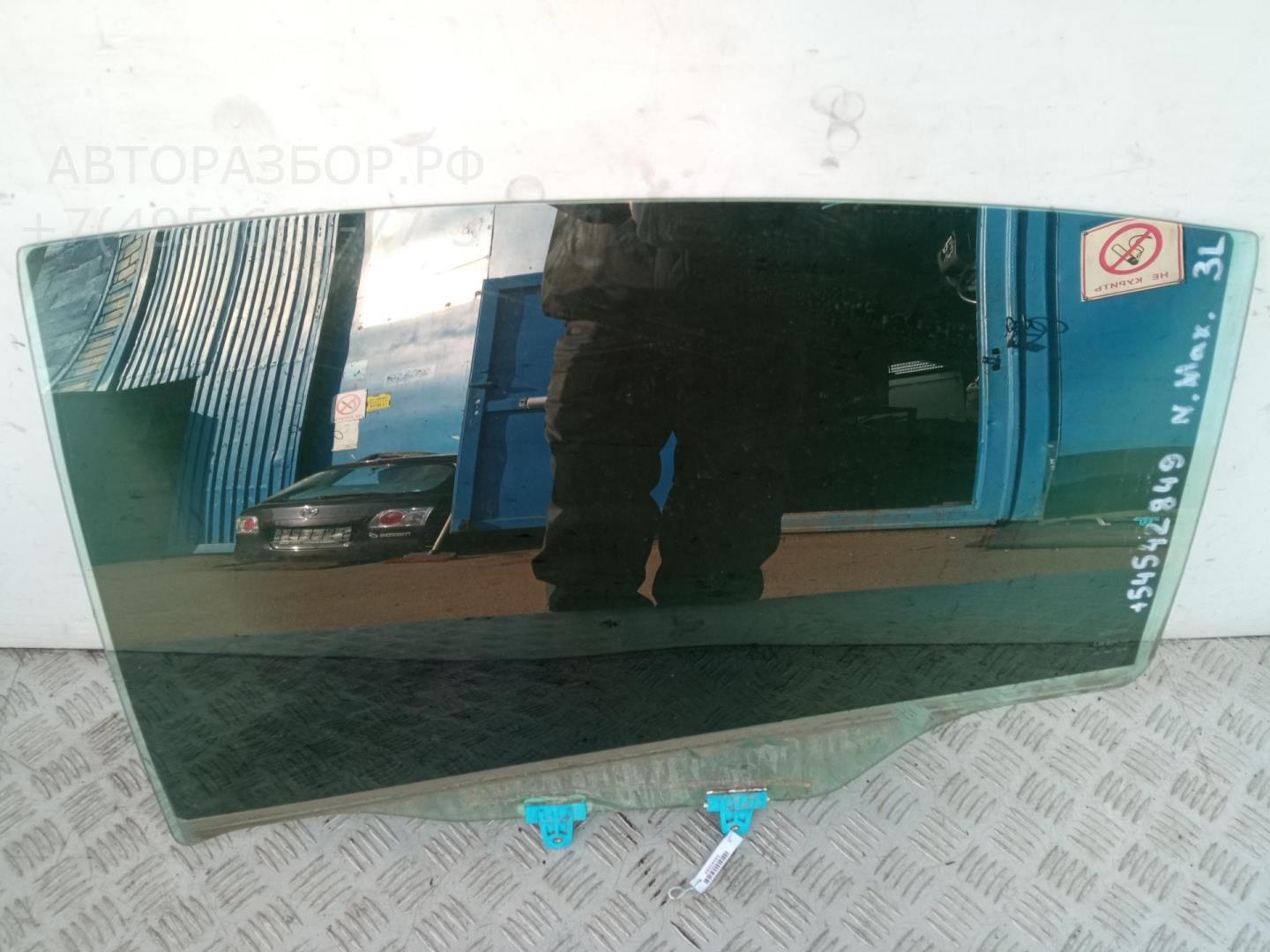 Стекло двери задней левой