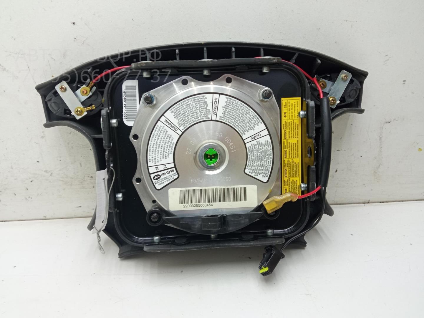 Подушка безопасности в рулевое колесо