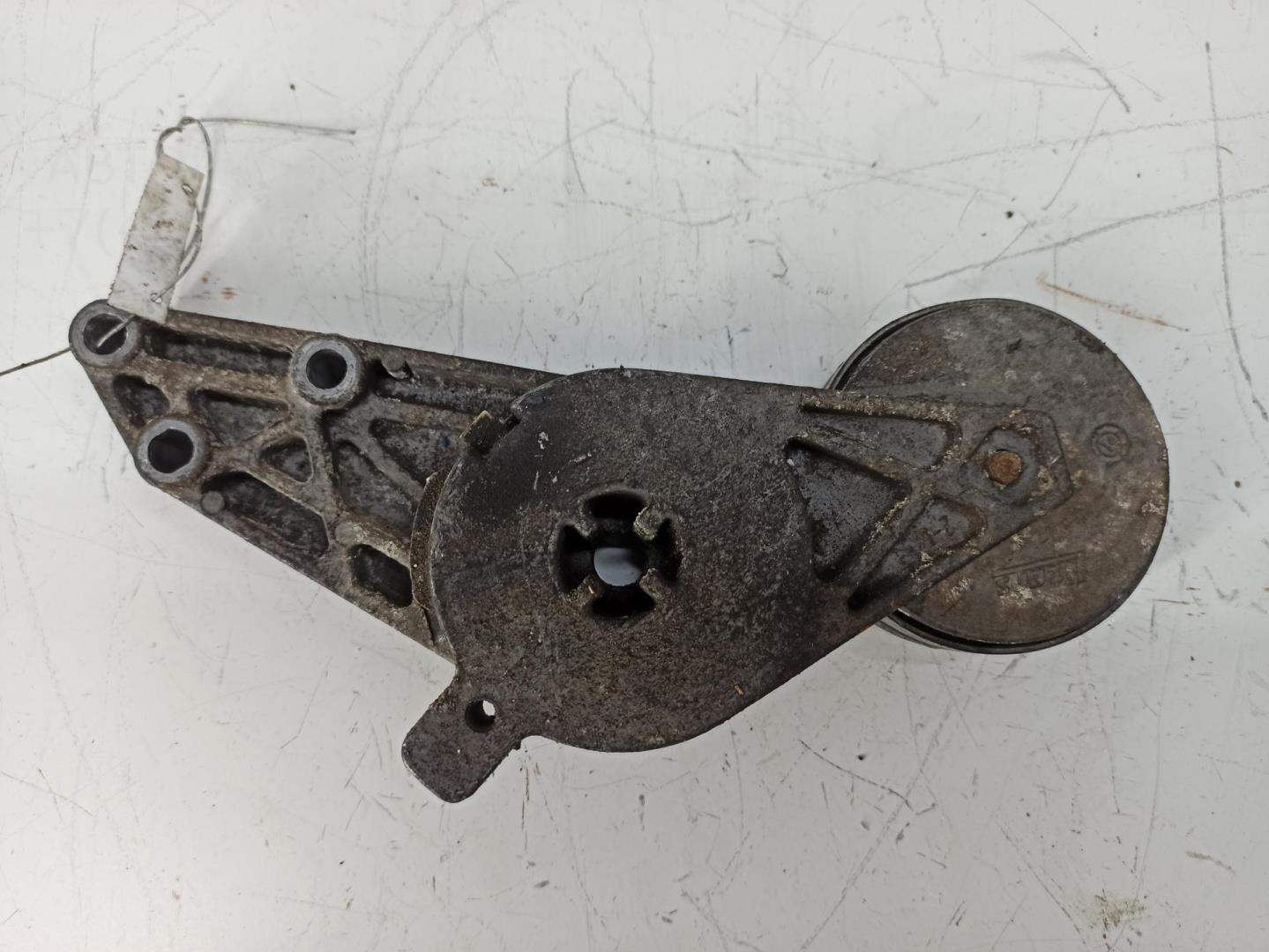 Механизм натяжения ремня ГРМ