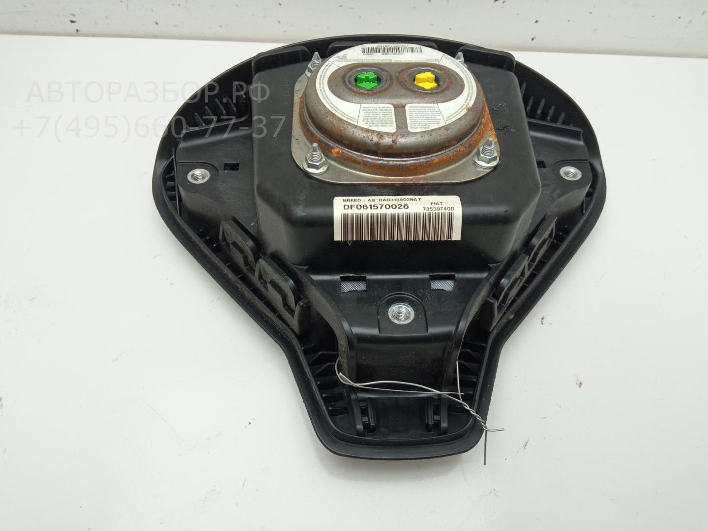 Подушка безопасности в рулевое колесо