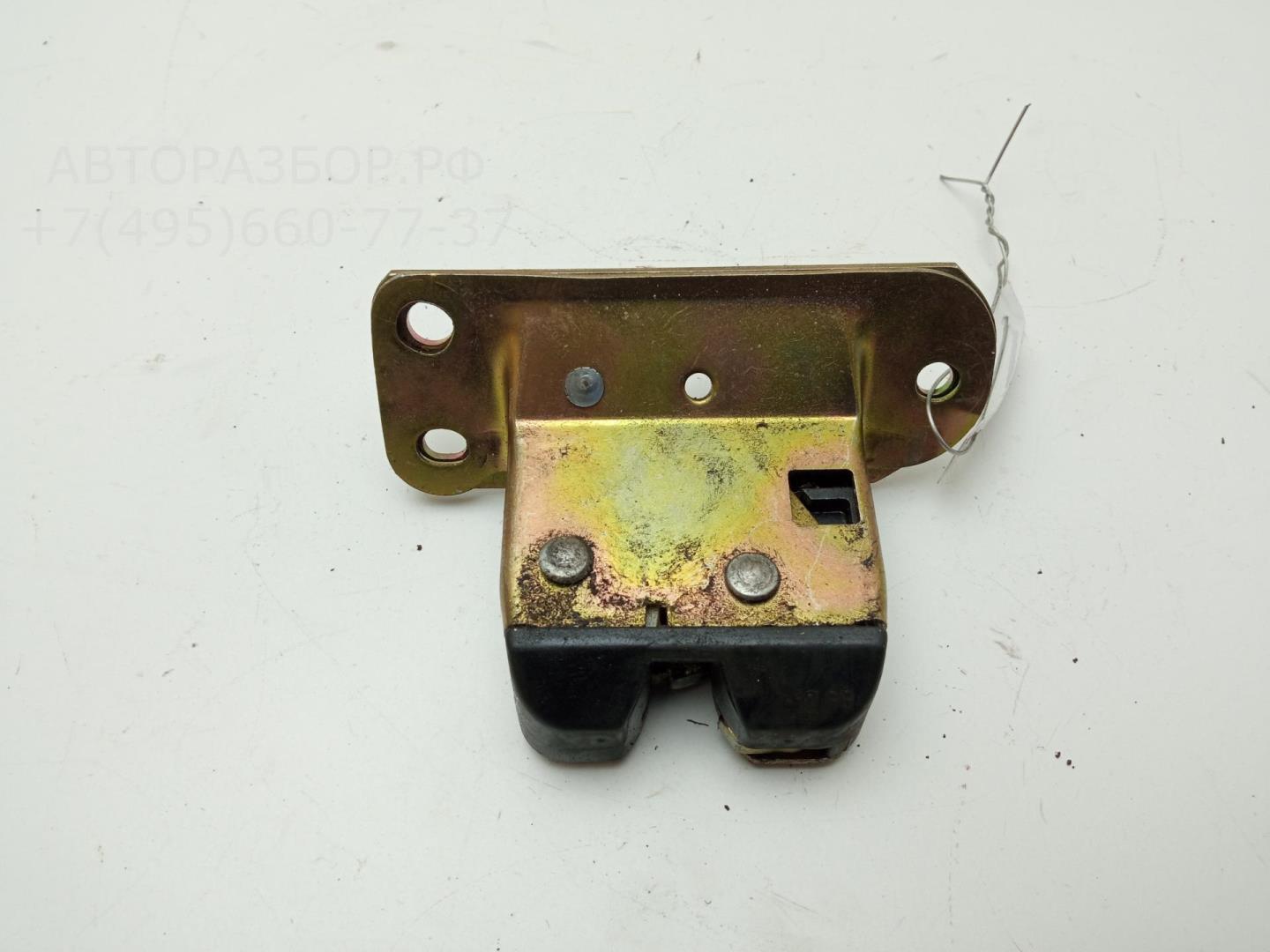 Замок багажника