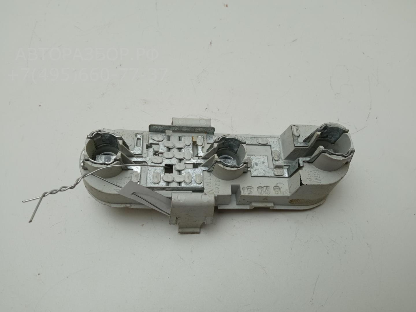 Плата заднего фонаря левого