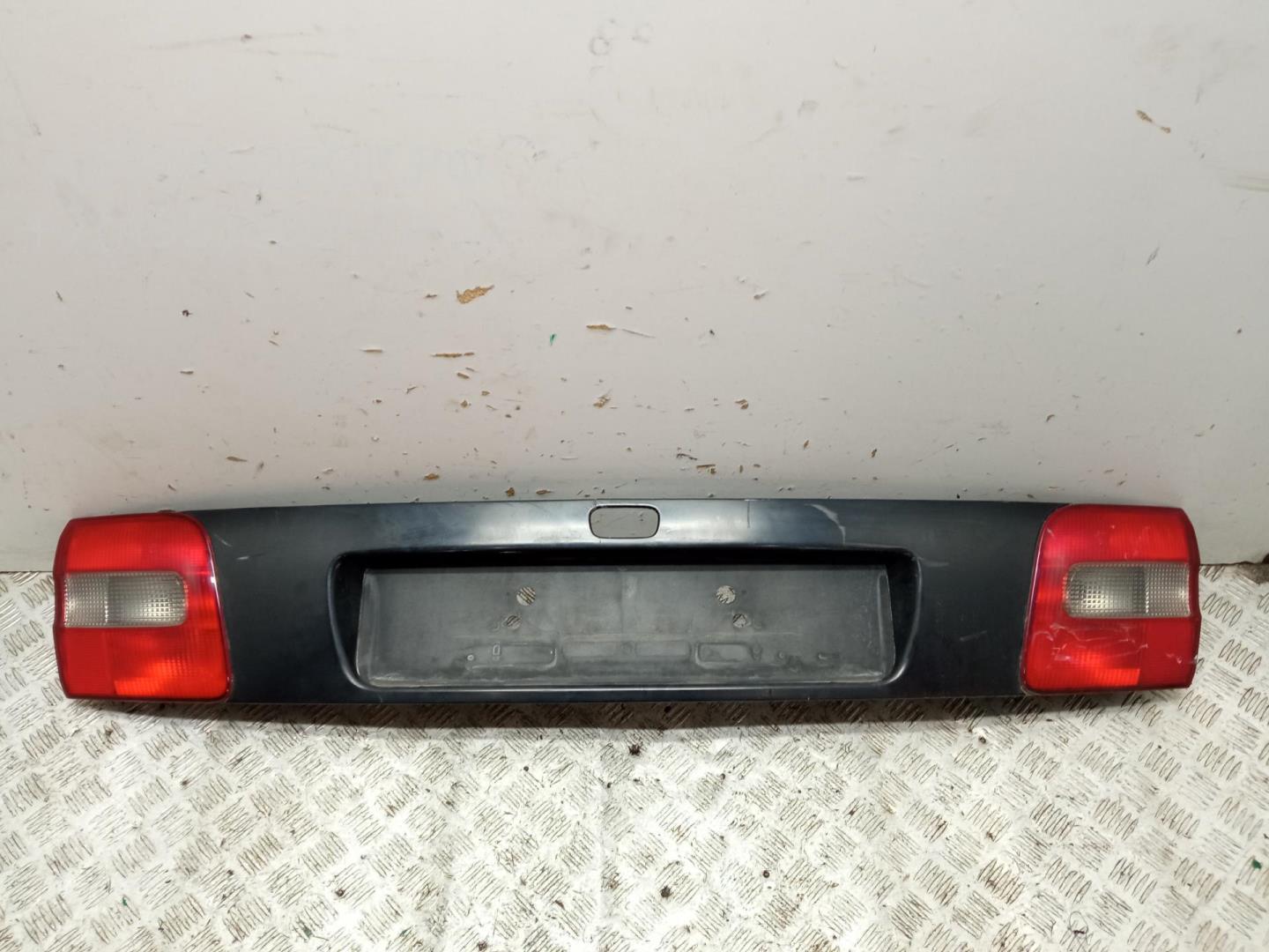 Накладка переднего бампера под номер