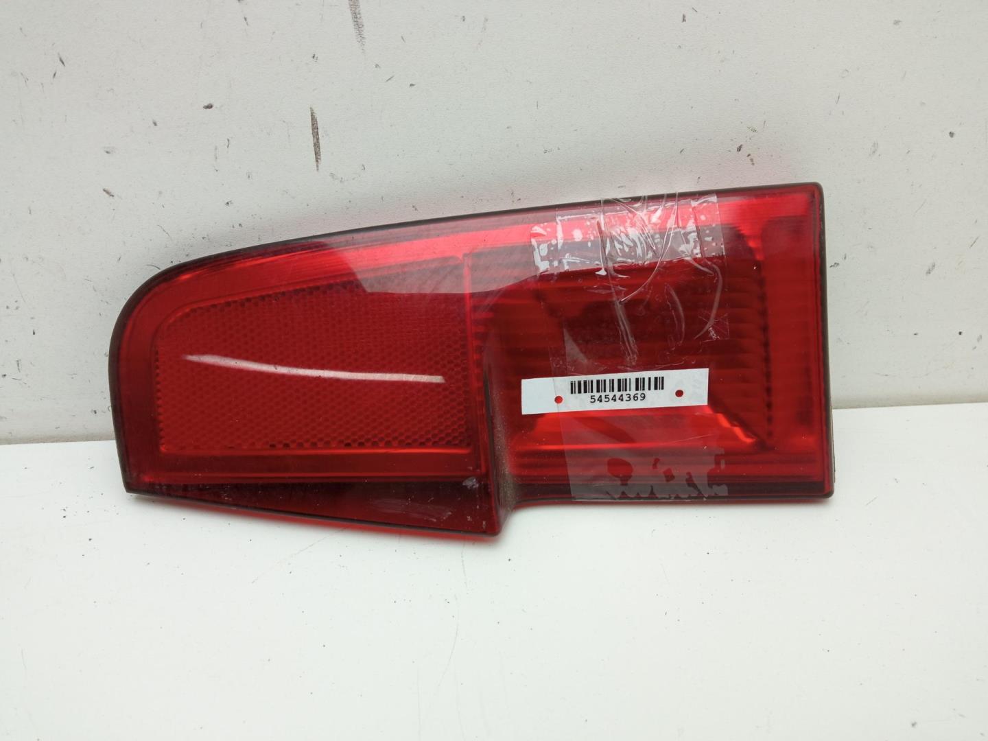 Фонарь задний внутренний правый