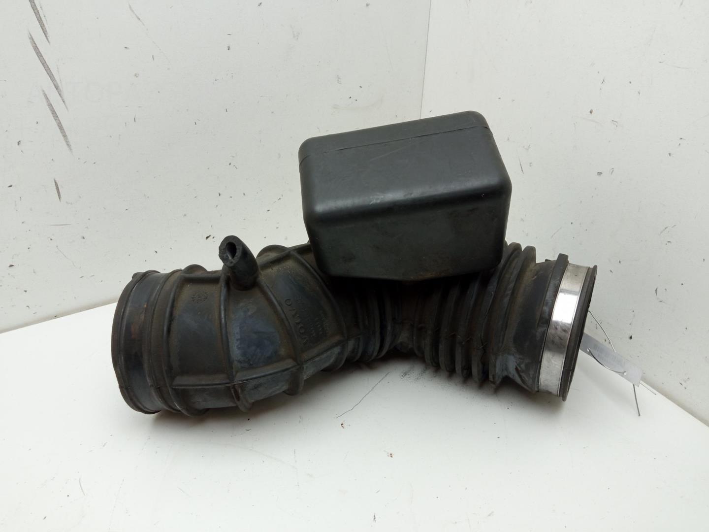 Патрубок воздушного фильтра