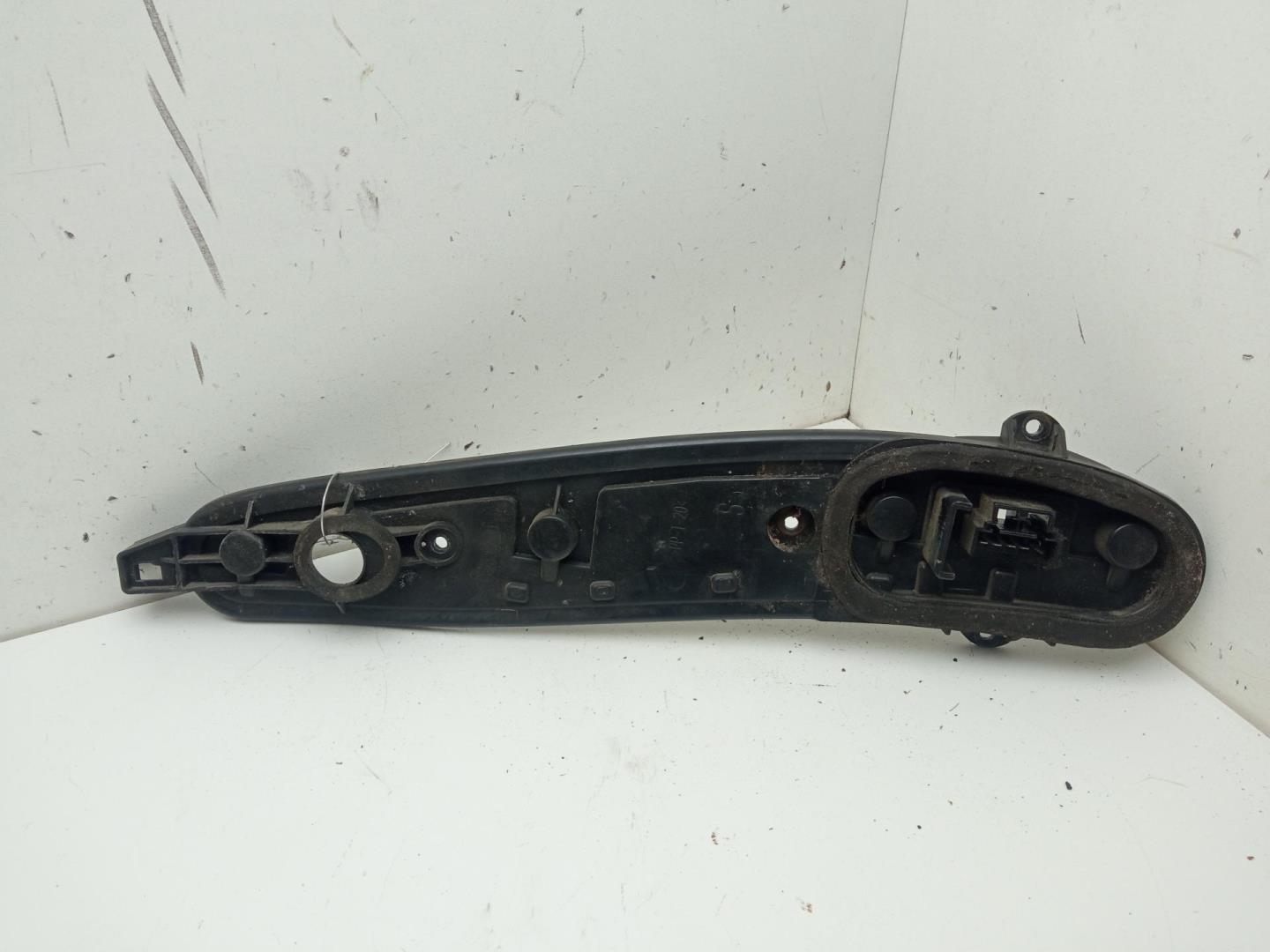 Плата заднего фонаря левого