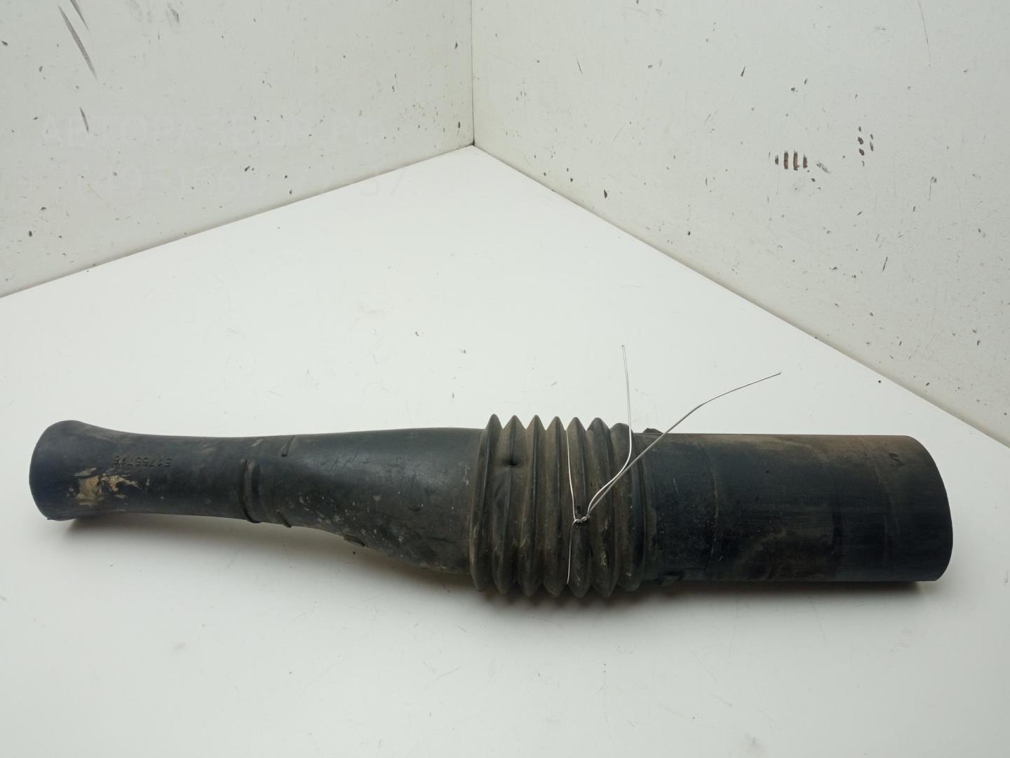 Патрубок воздушного фильтра