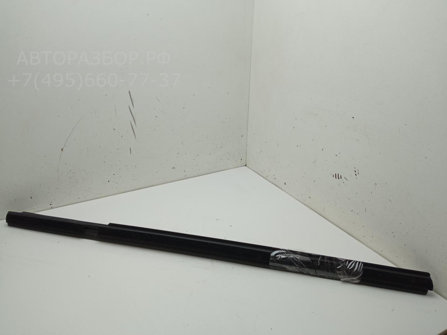 Уплотнитель двери