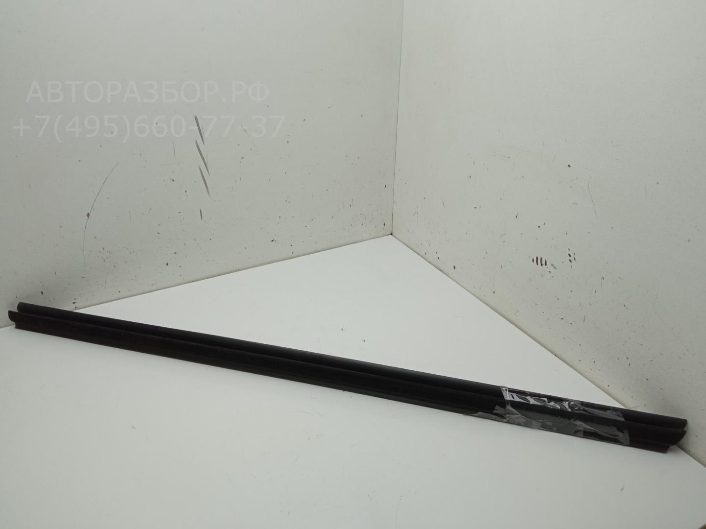 Уплотнитель двери