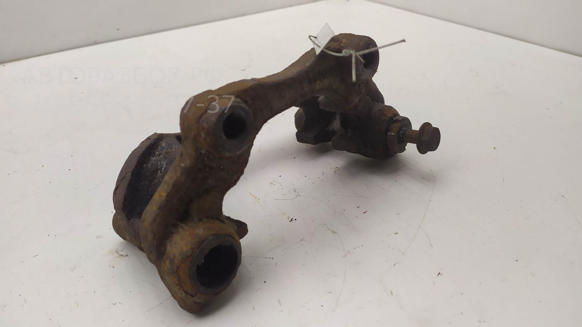 Скоба суппорта заднего