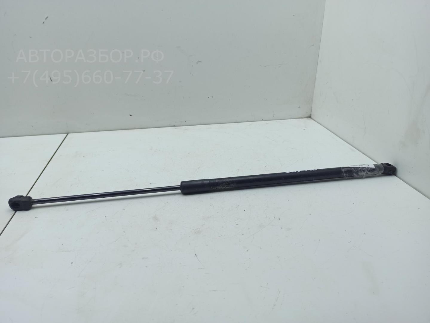 Амортизатор крышки багажника