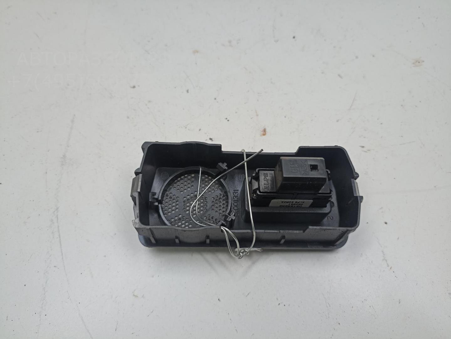 Кнопка стеклоподъемника