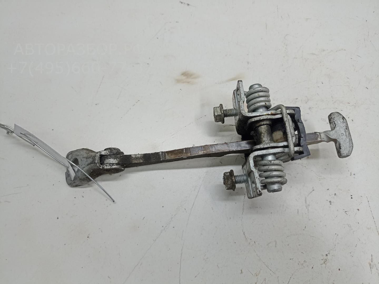 Ограничитель двери