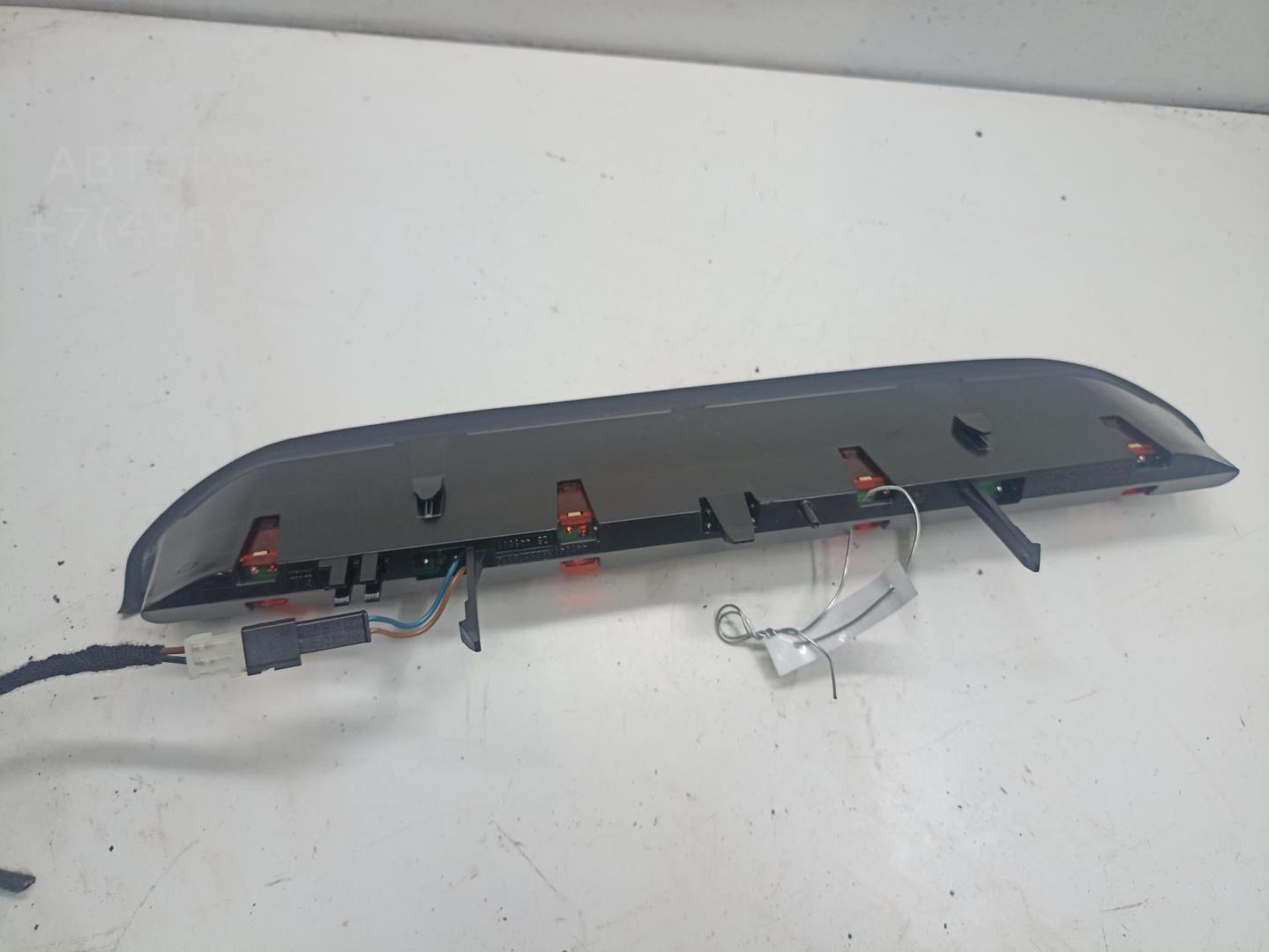 Фонарь задний (стоп сигнал)