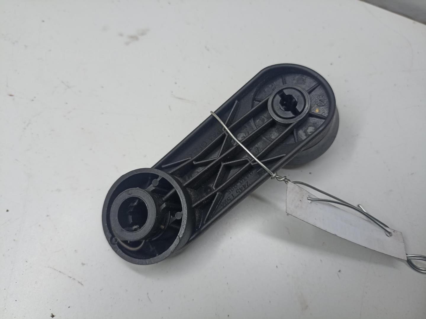 Ручка стеклоподъемника