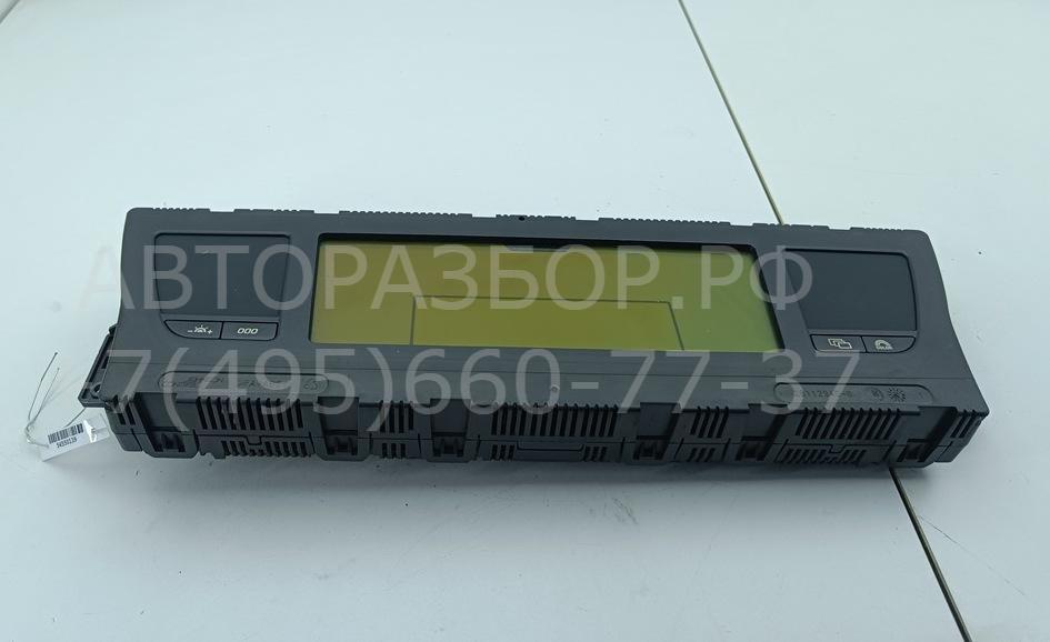 Панель приборов