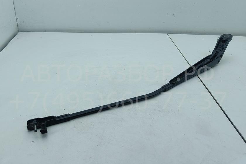 Поводок стеклоочистителя передний левый