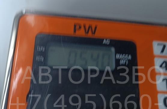 Поводок стеклоочистителя передний левый