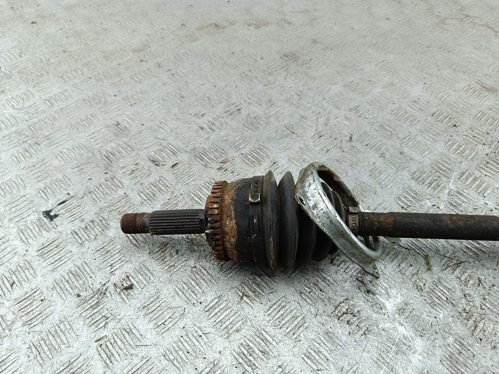 Полуось передняя левая