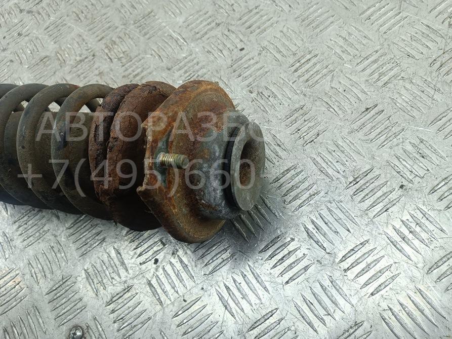 Амортизатор передний правый