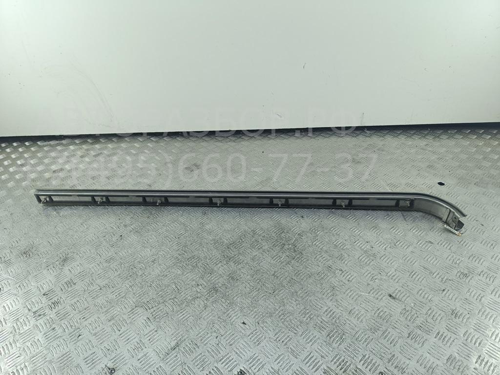 Направляющая двери сдвижной