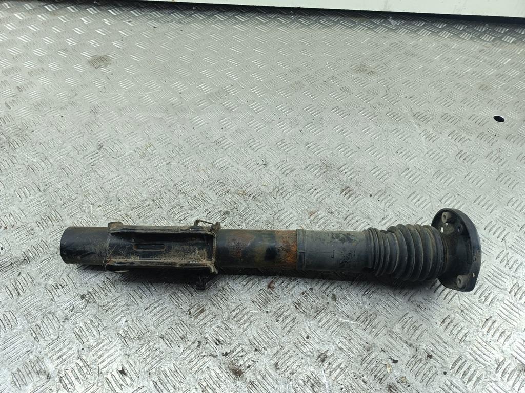 Амортизатор передний левый